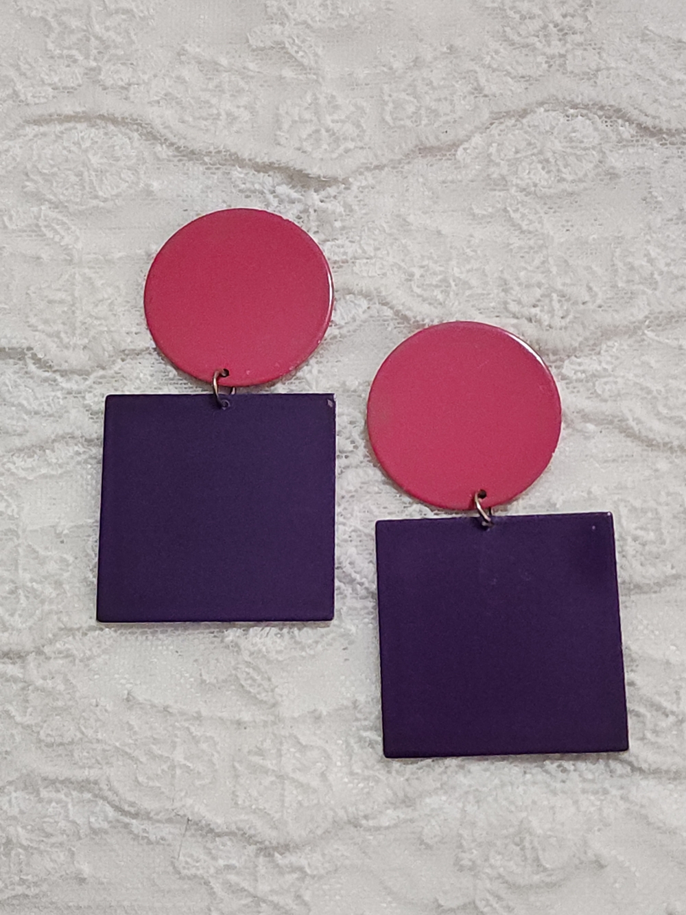 Vintage Y2K 80s Bold Pink and Purple Geometric Drop Earrings
